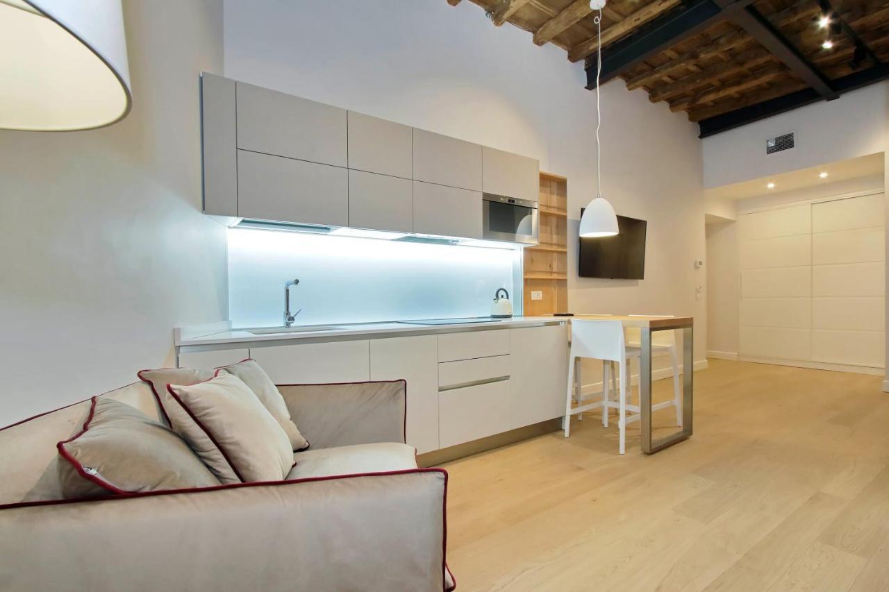 Monti Panisperna Suites Рим Екстер'єр фото